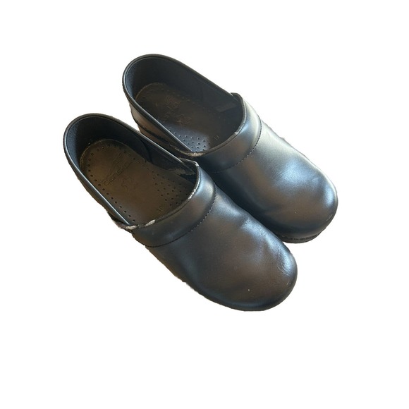 Dansko Shoes - Dansko Clogs Shoes Womens EUR 39 US 8.5-9 Black Leather Slip On Comfort